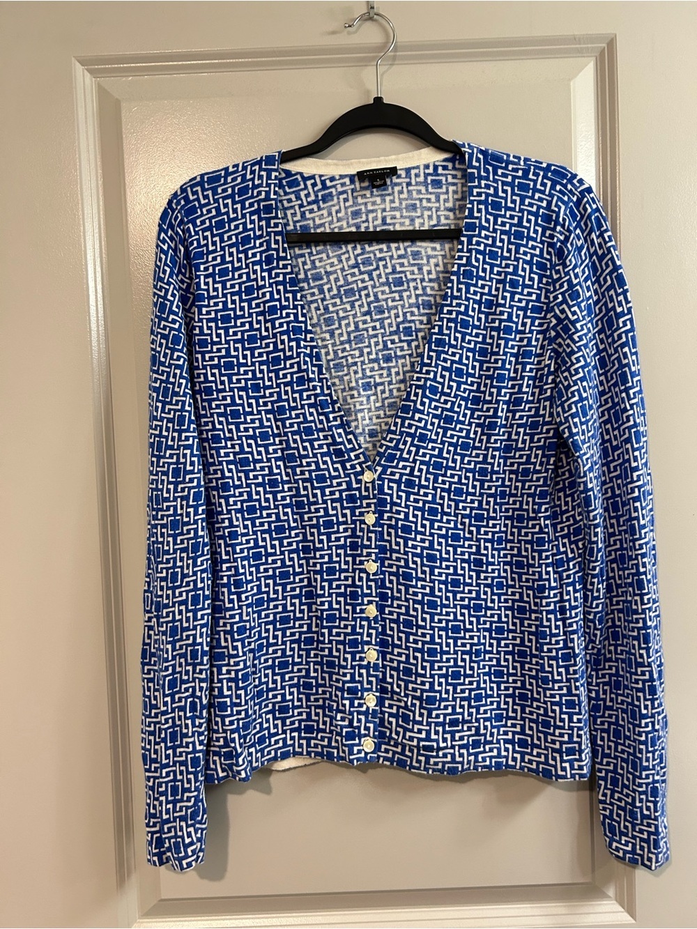 Ann Taylor Blue and White Geometric Cardigan